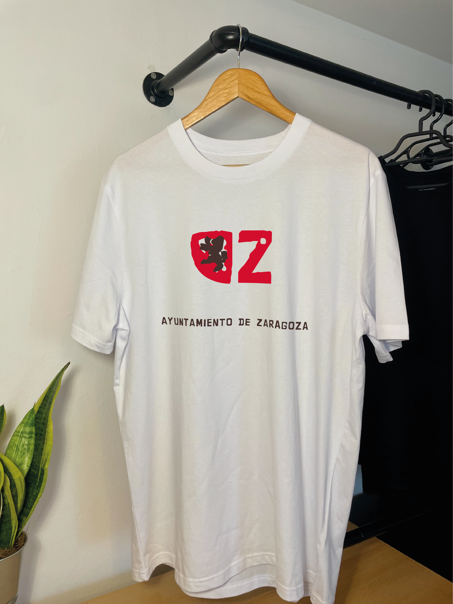 Zaragoza Print Shirt Print shirts
Printshirts
T shirts
Kanaldeckel
Gullydeckel
Design
Kanaldeckel print
Kanaldeckel design
Kanaldeckel printshirt
T shirt back print
Back print
Discover
Tscover
Aufdruck
Stadt merch
Stadt
Tscover by create.studio
Tscover by create.
Manhole cover
Camiseta
Camiseta estempada
white weiß weiss Blanca ayuntamiento de Zaragoza Z